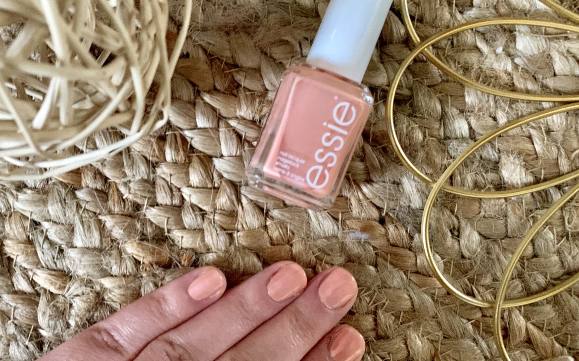 Essie - printemps 2019 - Pinkies Out